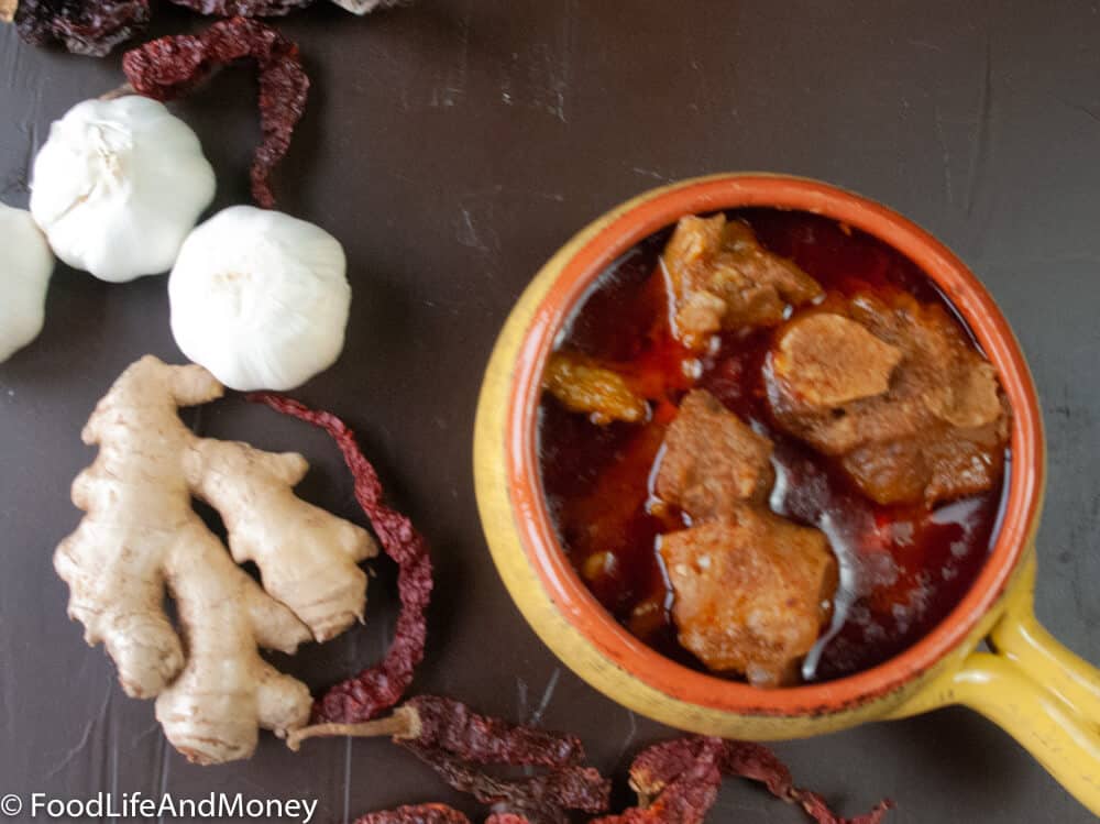Spicy Goan goat curry recipe - FoodLifeAndMoney